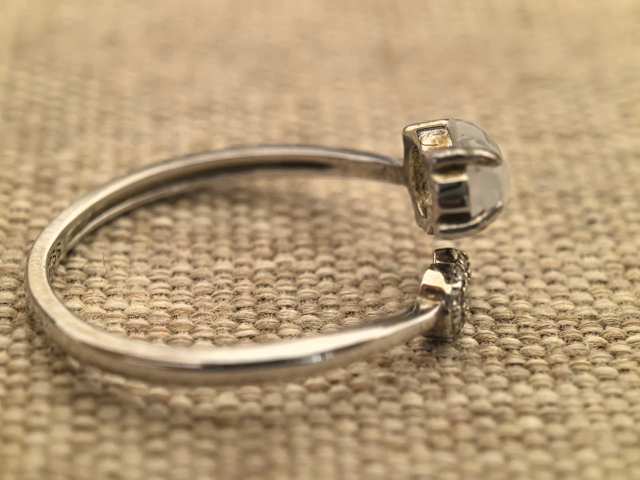 Natural Grade-A Silver-Set Icy Translucent Double Gourd (Hulu) Jadeite Open Ring · Burmese Jadeite