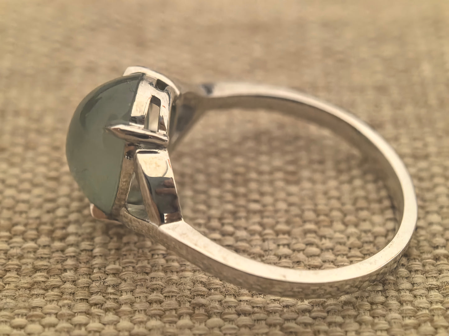 Natural Grade-A Jadeite “Grape Green” Cabochon Ring – Icy Glutinous Jade with Platinum Pt950 Setting · Burmese Jade