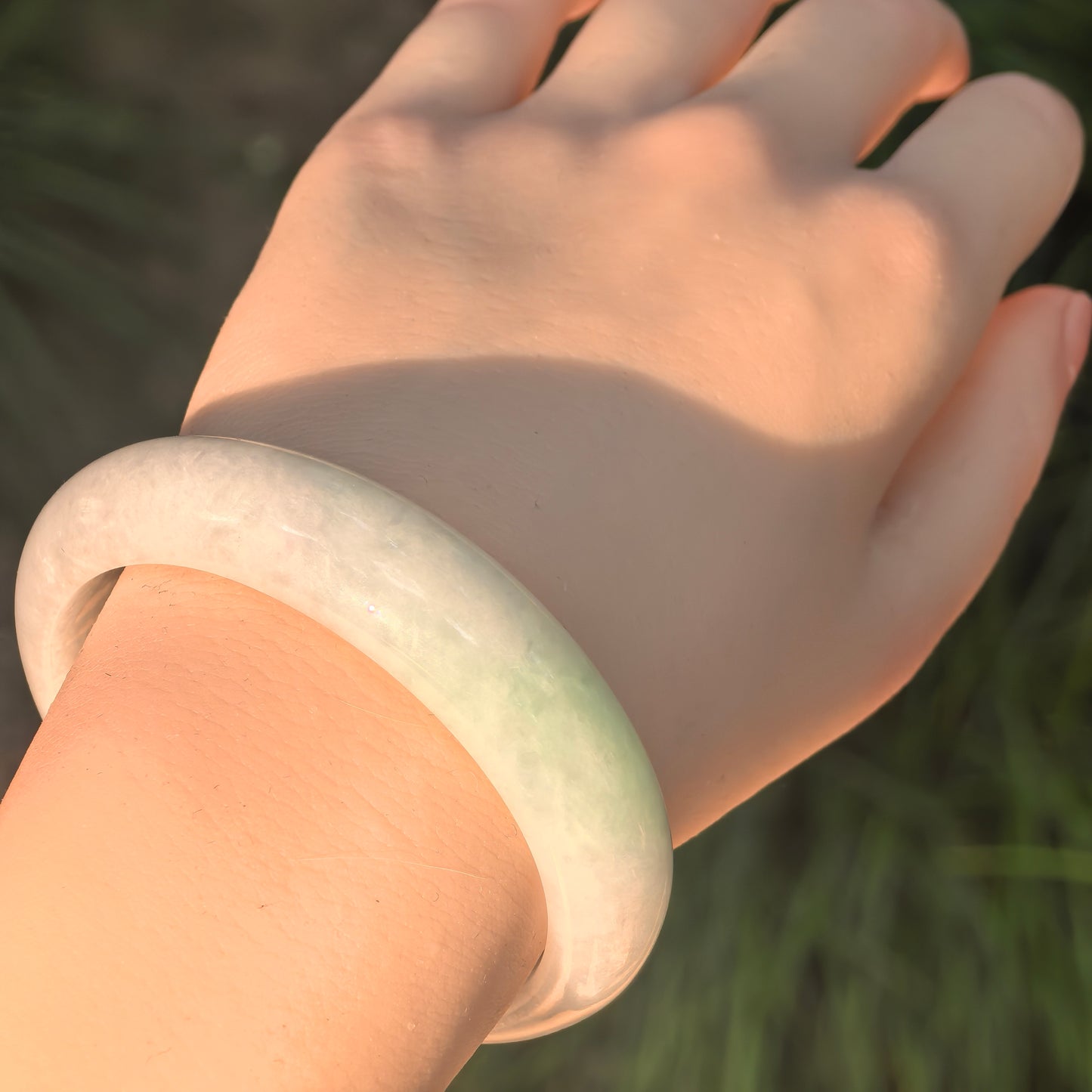 Natural Grade-A Jadeite Bangle – Pale Green Glutinous Burmese Jade D-Shape 54.5mm