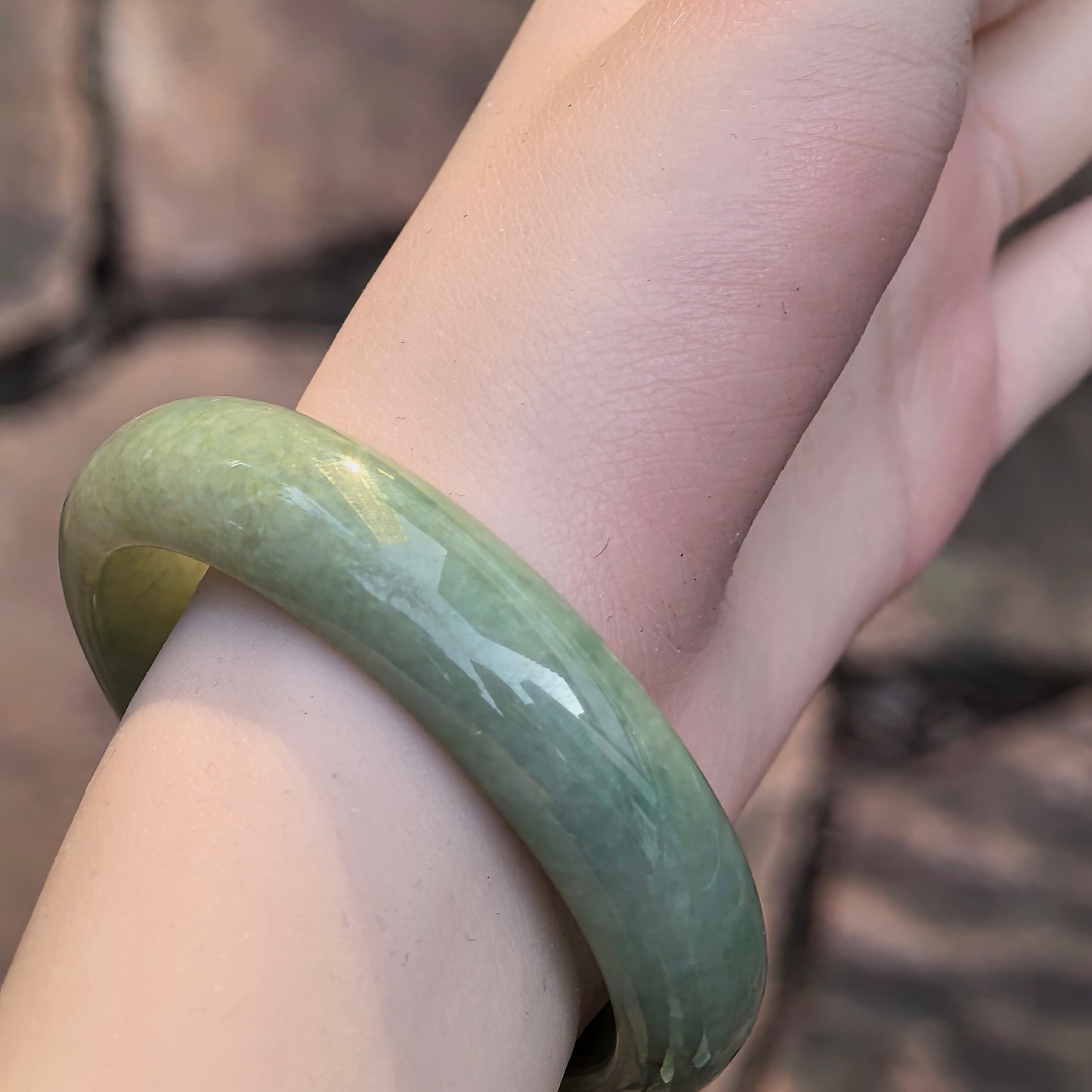 Natural Grade-A Jadeite Bangle – Oil-Green Glutinous Burmese Jade 54mm