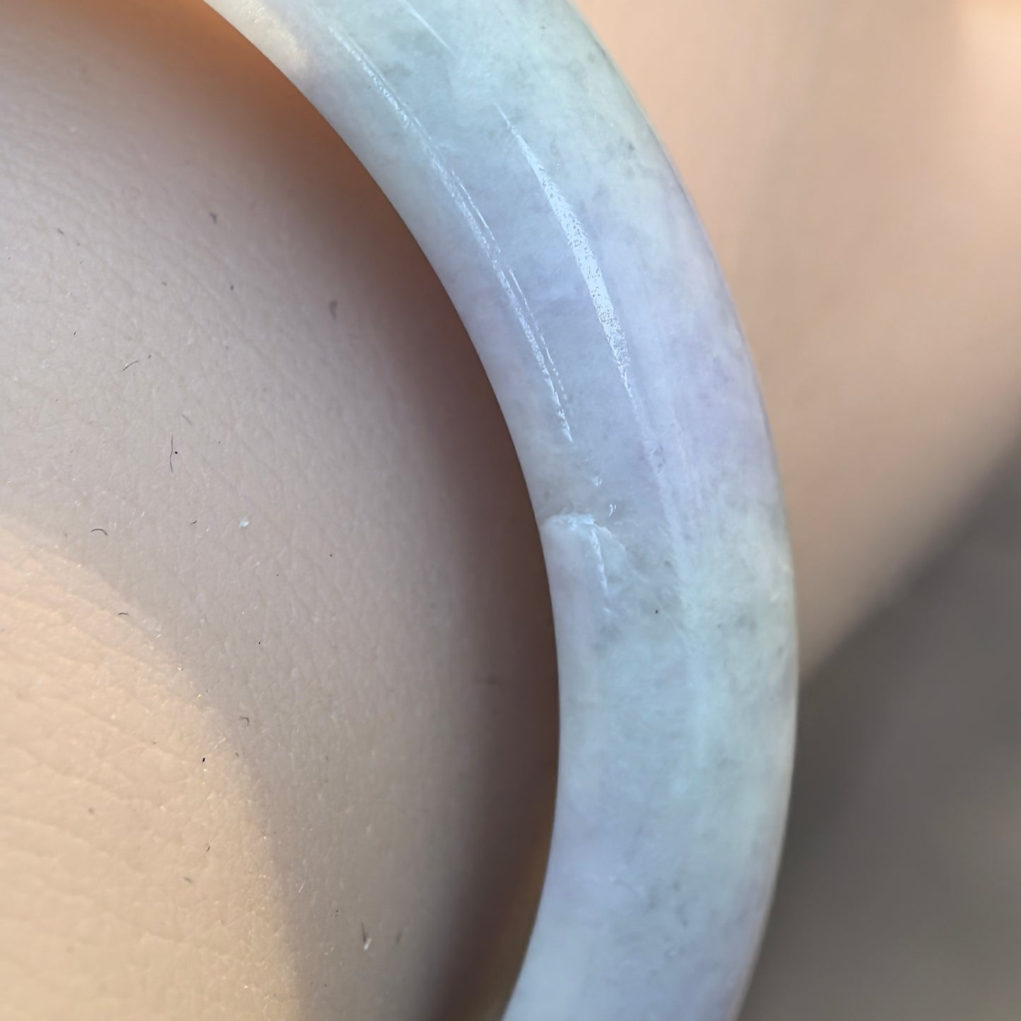 Natural Grade-A Jadeite D-Shape Bangle – Soft Lavender Bean-Glutinous Burmese Jade 59mm