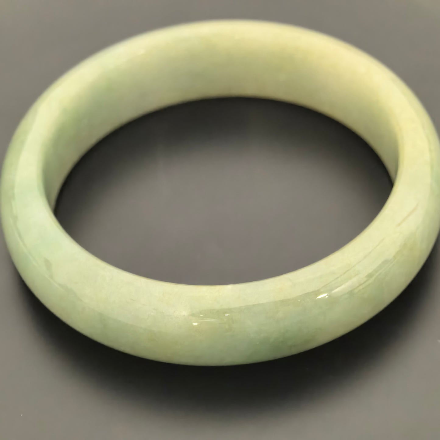 Natural Grade-A Jadeite Bangle – Oil-Green Glutinous Burmese Jade 54mm