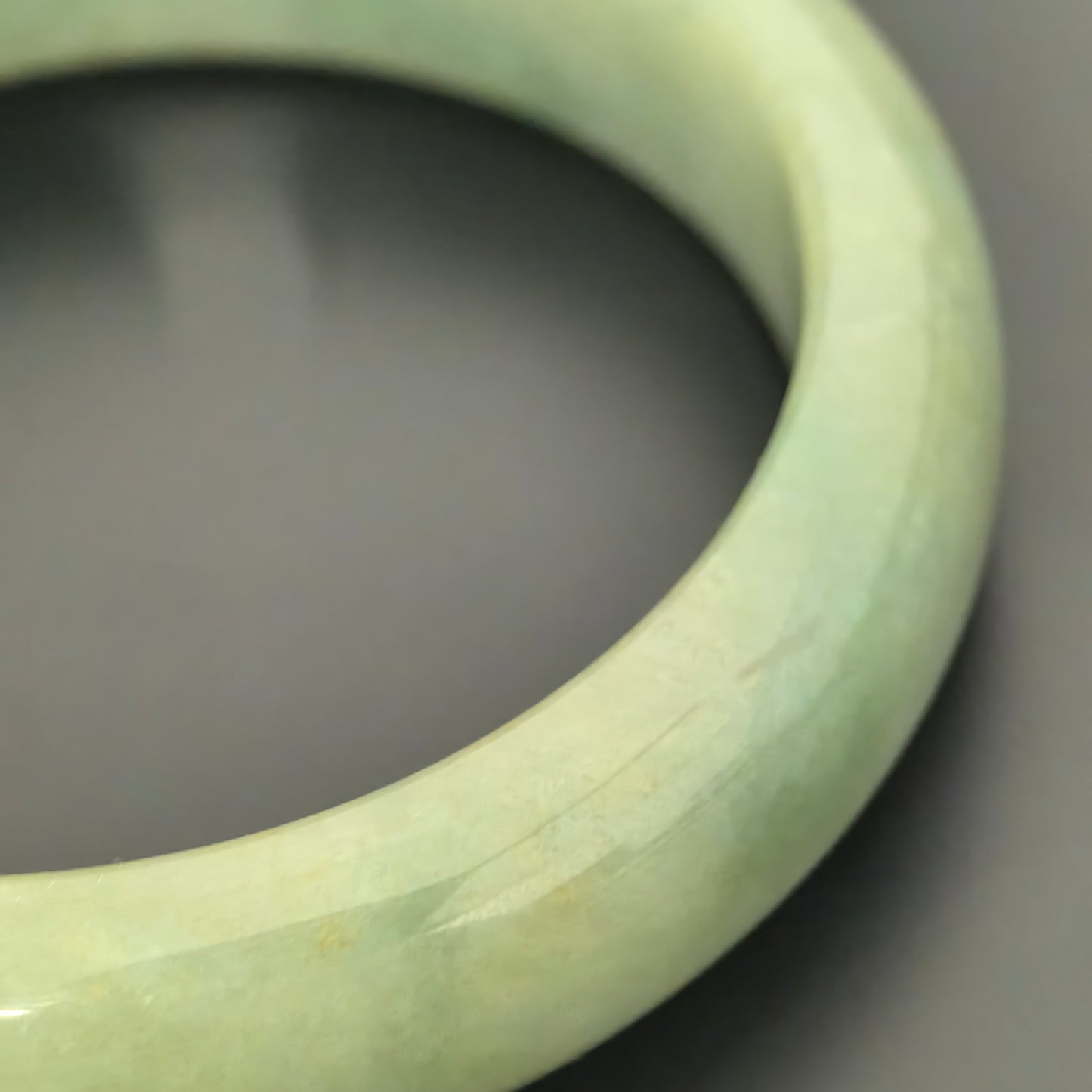 Natural Grade-A Jadeite Bangle – Oil-Green Glutinous Burmese Jade 54mm