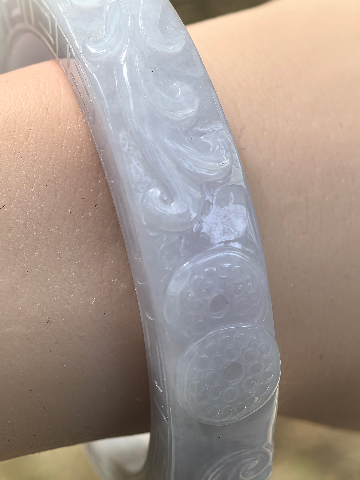 Natural Grade-A Jadeite Bangle – Large Carved Pale Glutinous Burmese Jade 60mm