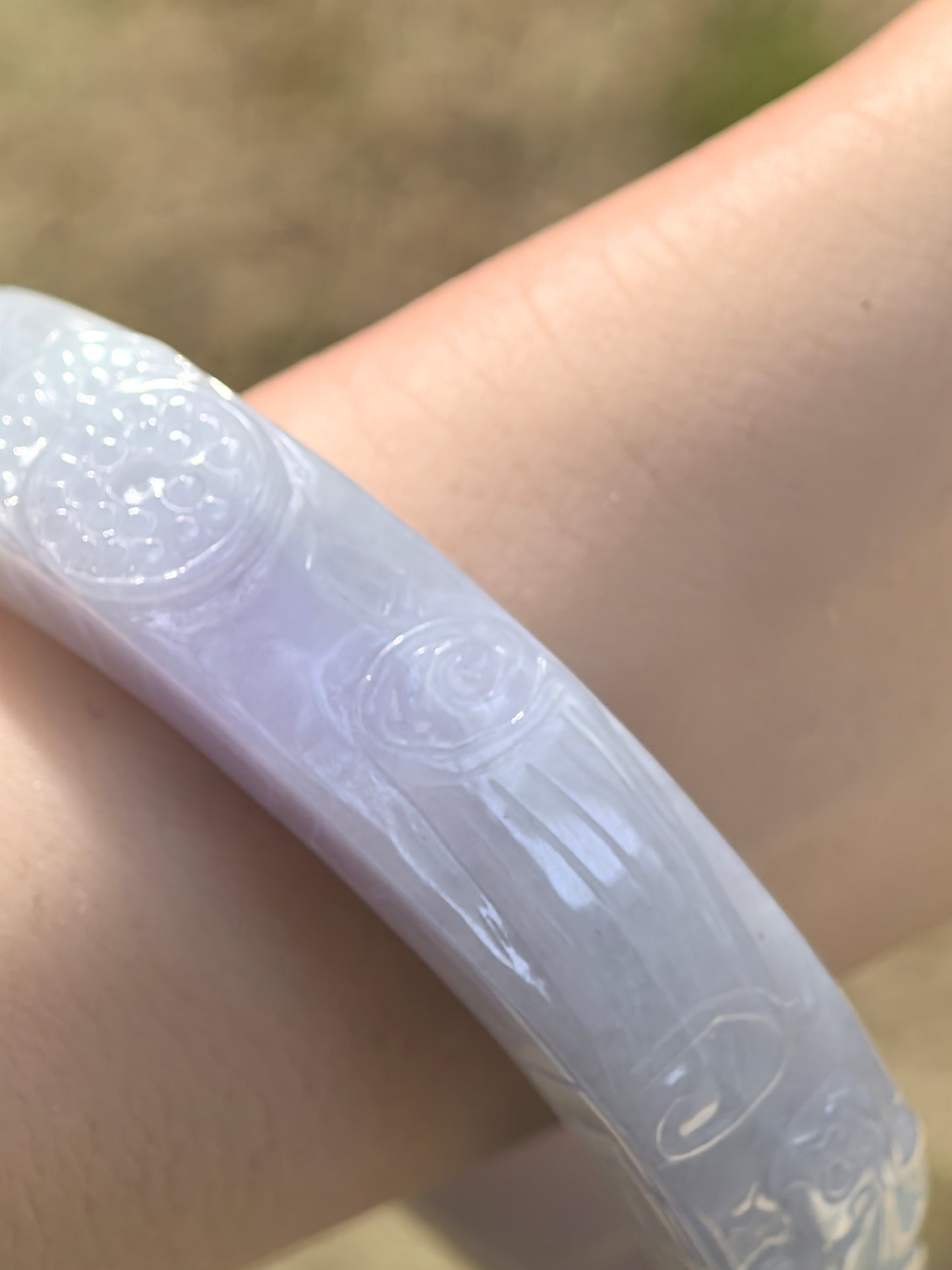 Natural Grade-A Jadeite Bangle – Large Carved Pale Glutinous Burmese Jade 60mm