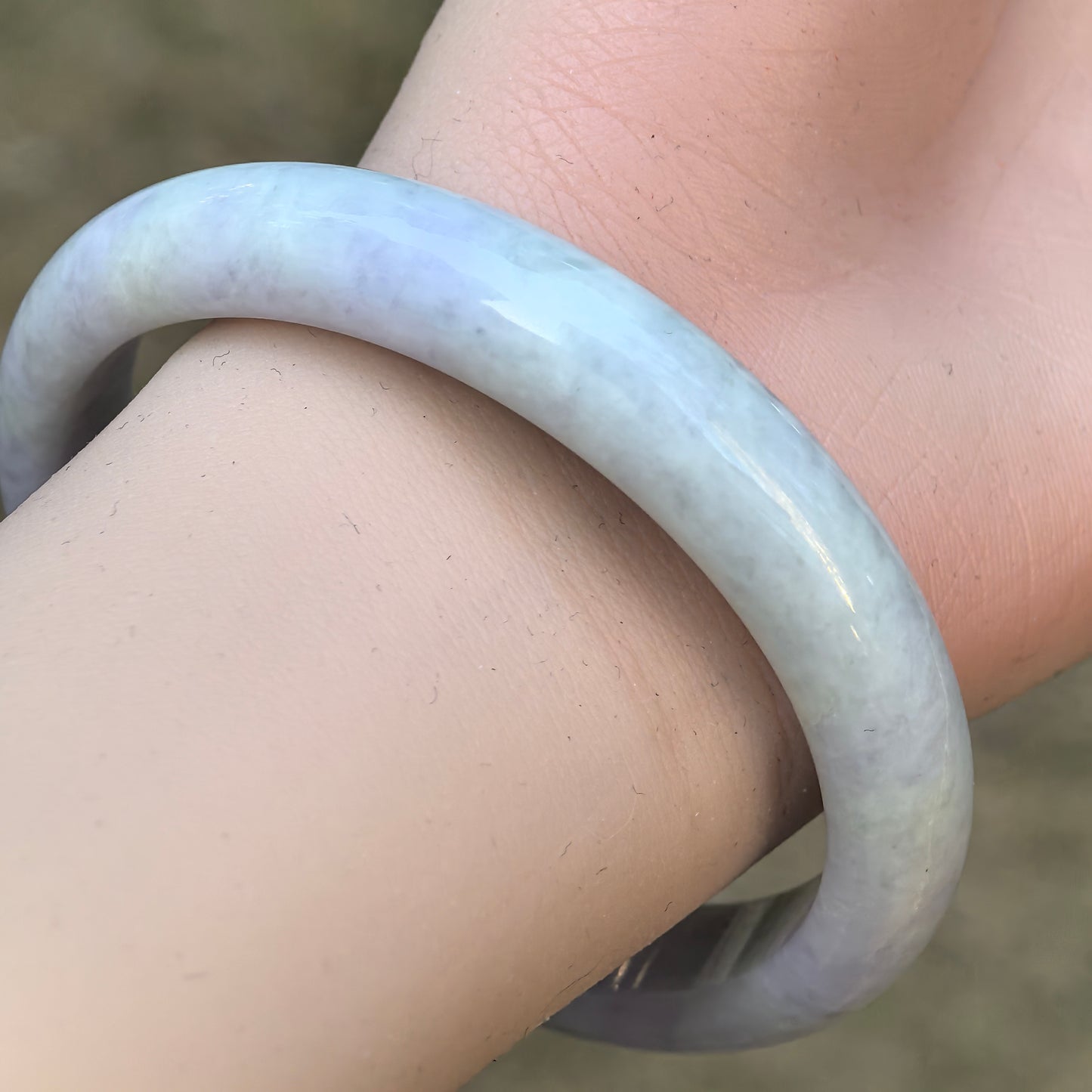 Natural Grade-A Jadeite Bangle – Dual Rich Lavender Glutinous Burmese Jade D-Shape 58mm