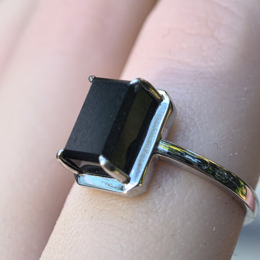 Natural Grade-A Jadeite “Black Jade” Ring – Ink Jadeite with Platinum Pt950 Setting · Burmese Jade