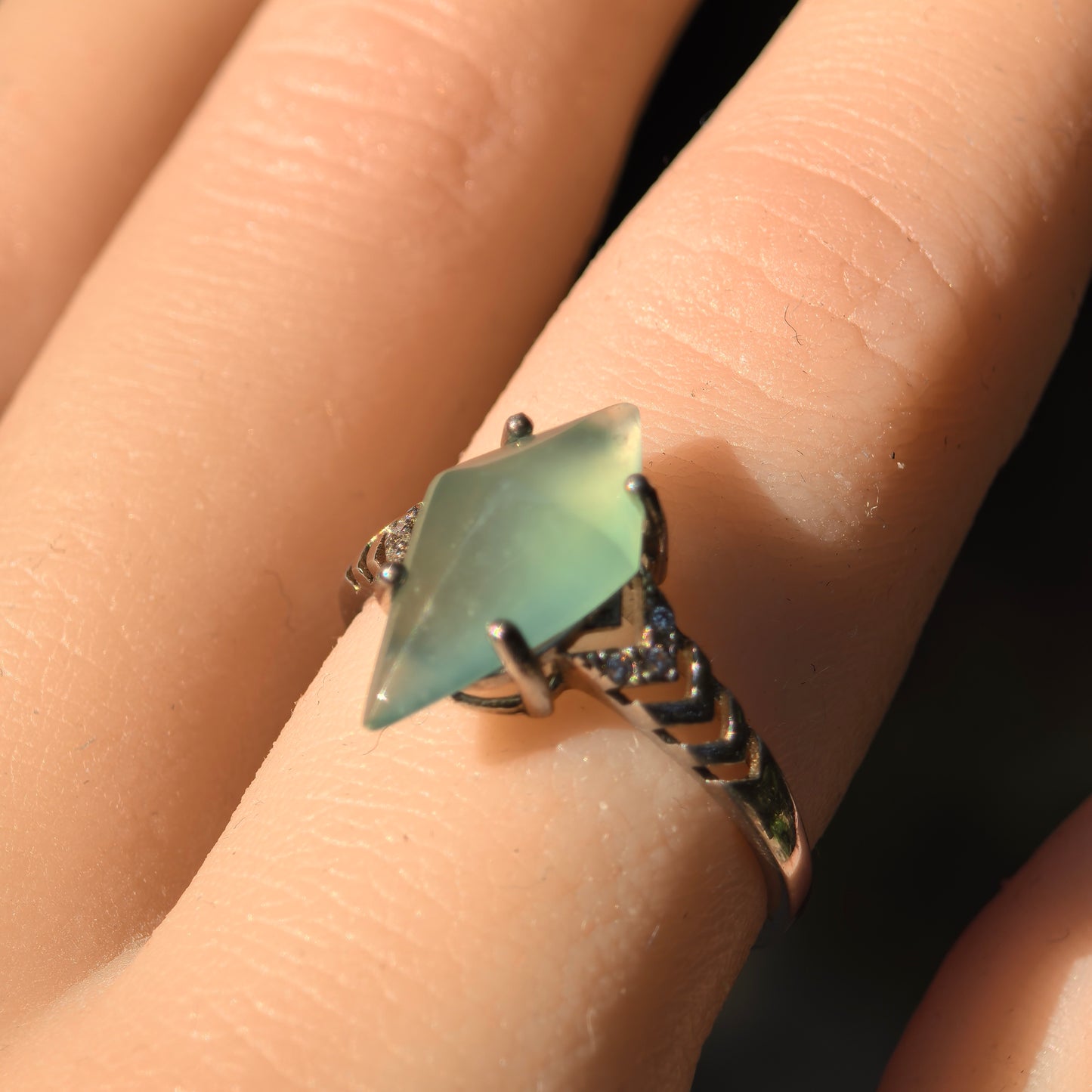 Natural Grade-A Silver-Set Icy Lake Green Faceted Jadeite Ring · Burmese Jadeite