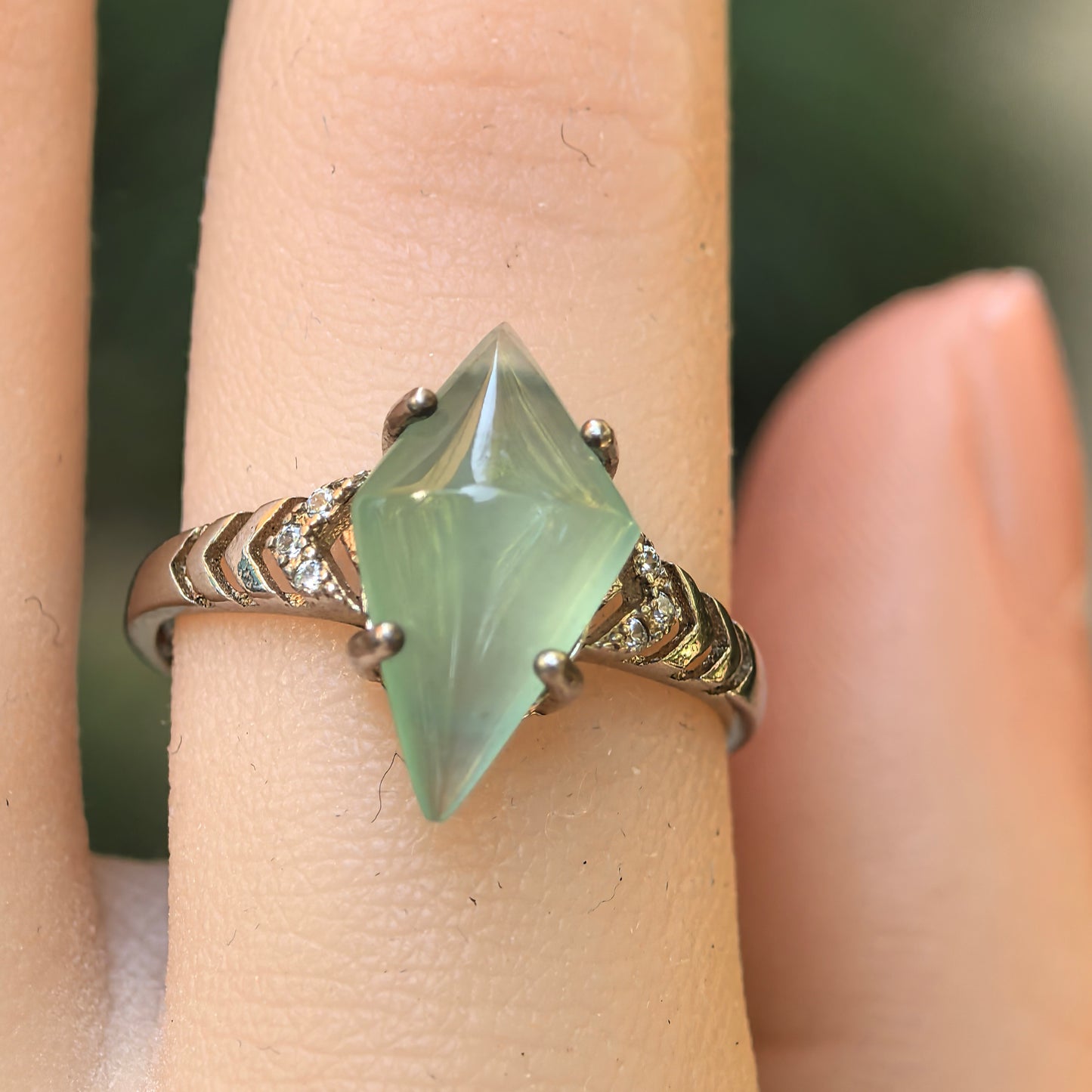 Natural Grade-A Silver-Set Icy Lake Green Faceted Jadeite Ring · Burmese Jadeite