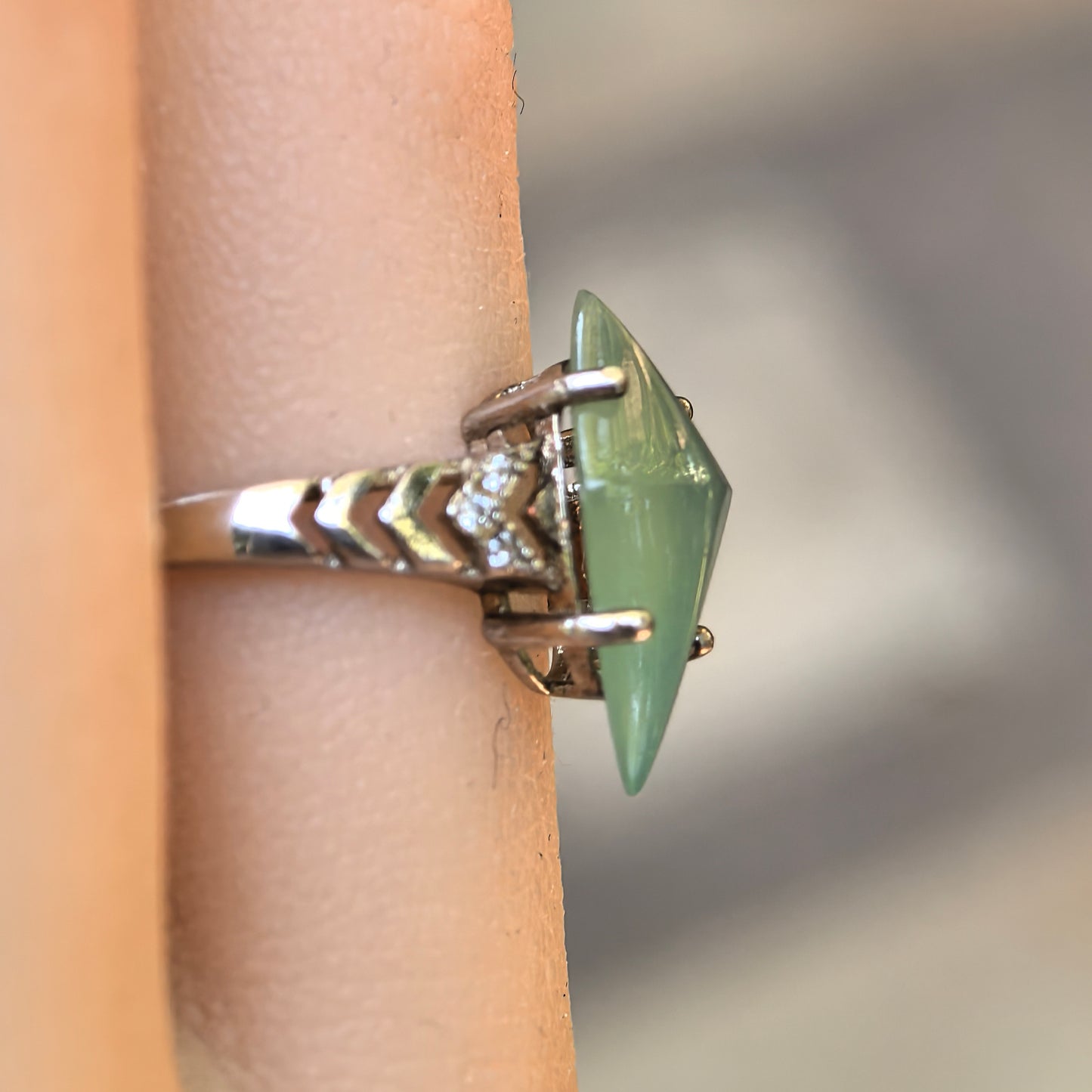 Natural Grade-A Silver-Set Icy Lake Green Faceted Jadeite Ring · Burmese Jadeite