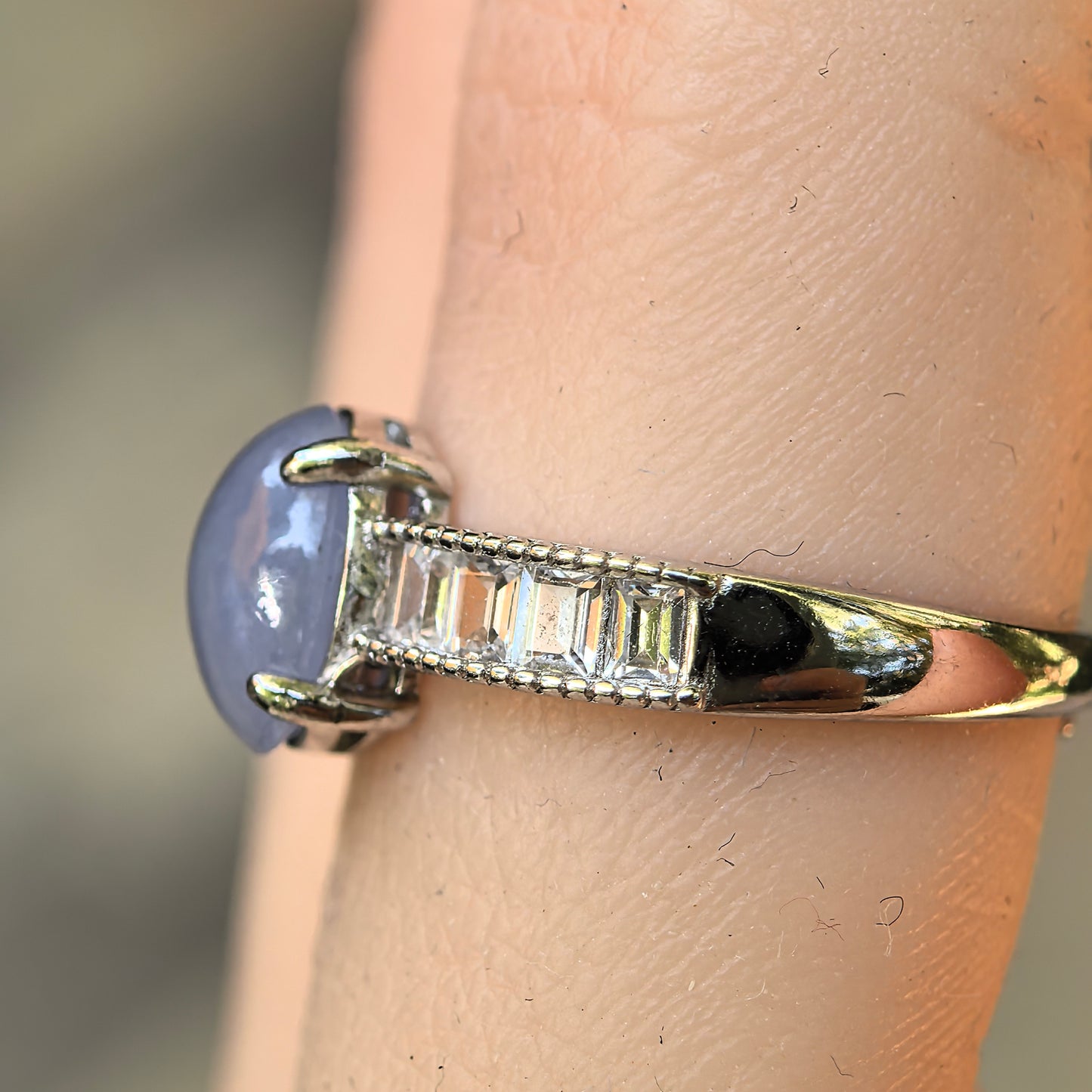 Natural Grade-A Silver-Set Glutinous Icy Lavender Jadeite Oval Ring · Burmese Jadeite