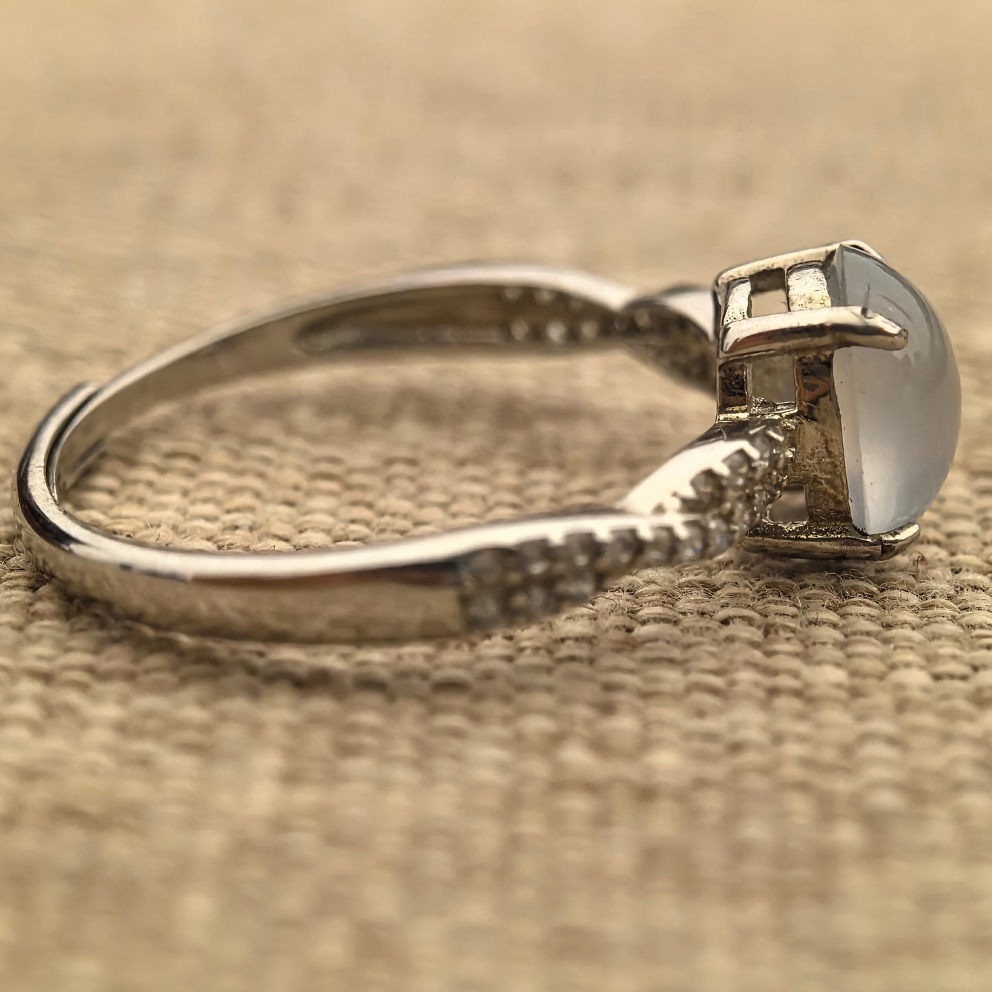 Natural Grade-A Silver-Set High Icy White Jadeite Ring · Burmese Jadeite