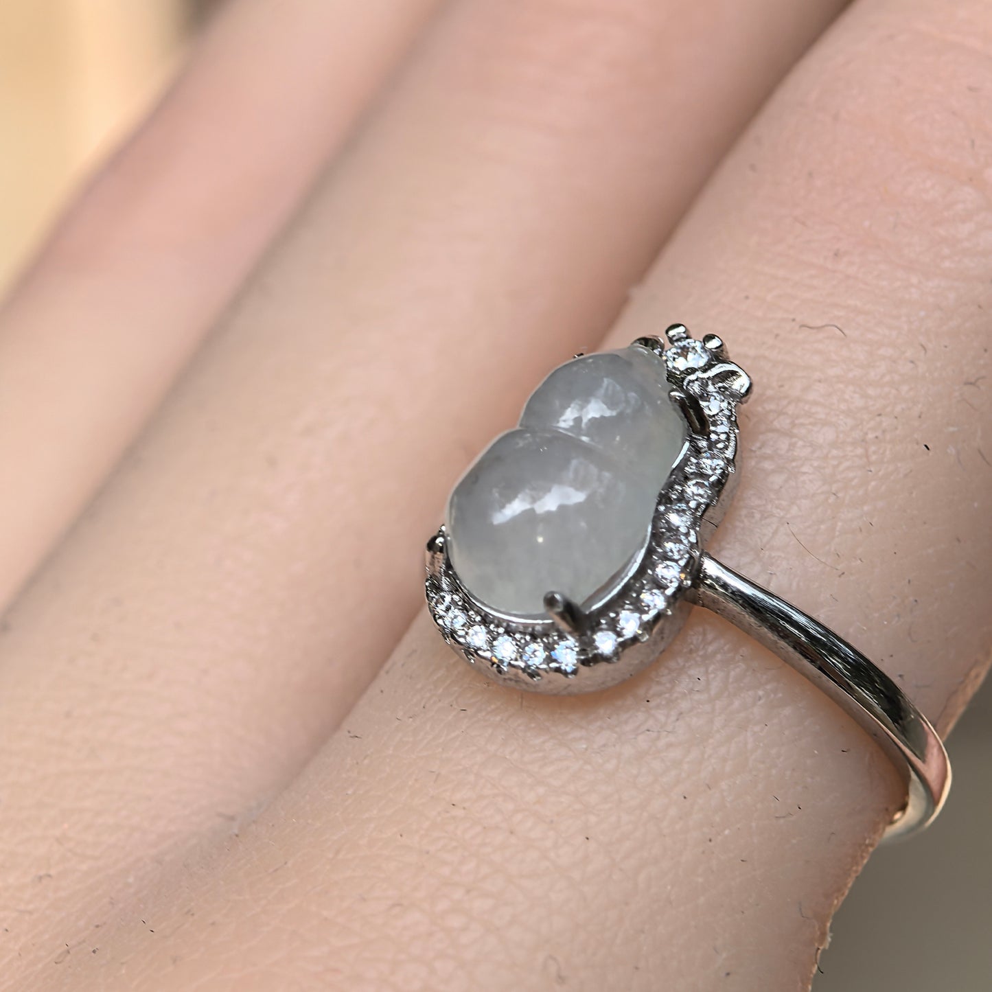 Natural Grade-A Silver-Set Icy Glutinous Gourd (Hulu) Jadeite Ring · Burmese Jadeite