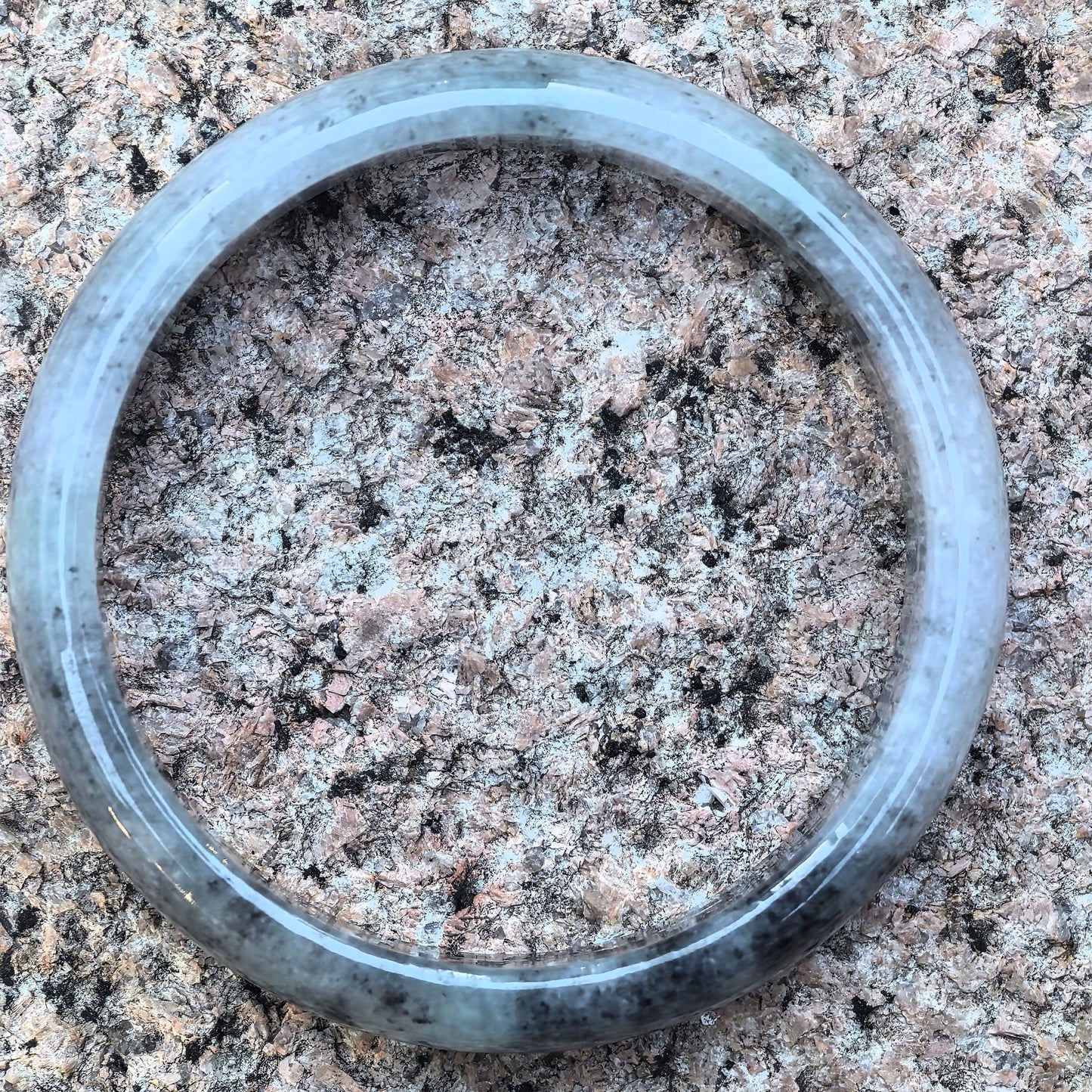 Natural Grade-A Glutinous Black-and-Ice D-Shape Jadeite Bangle · Burmese Jade 54.6mm