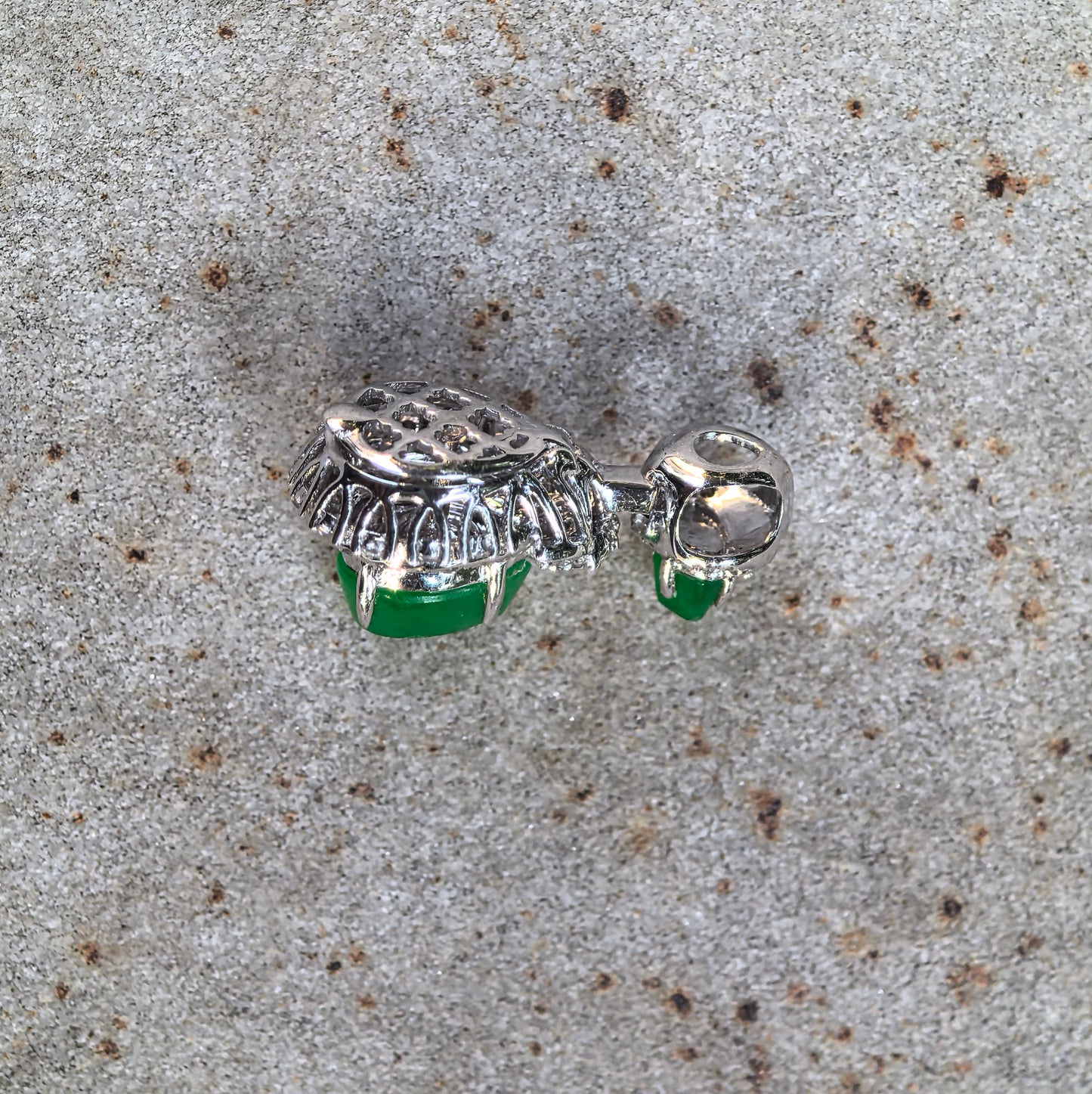 Natural Grade-A Jadeite Imperial Green Teardrop Pendant in 18K Gold with Diamond Halo · Burmese Jade