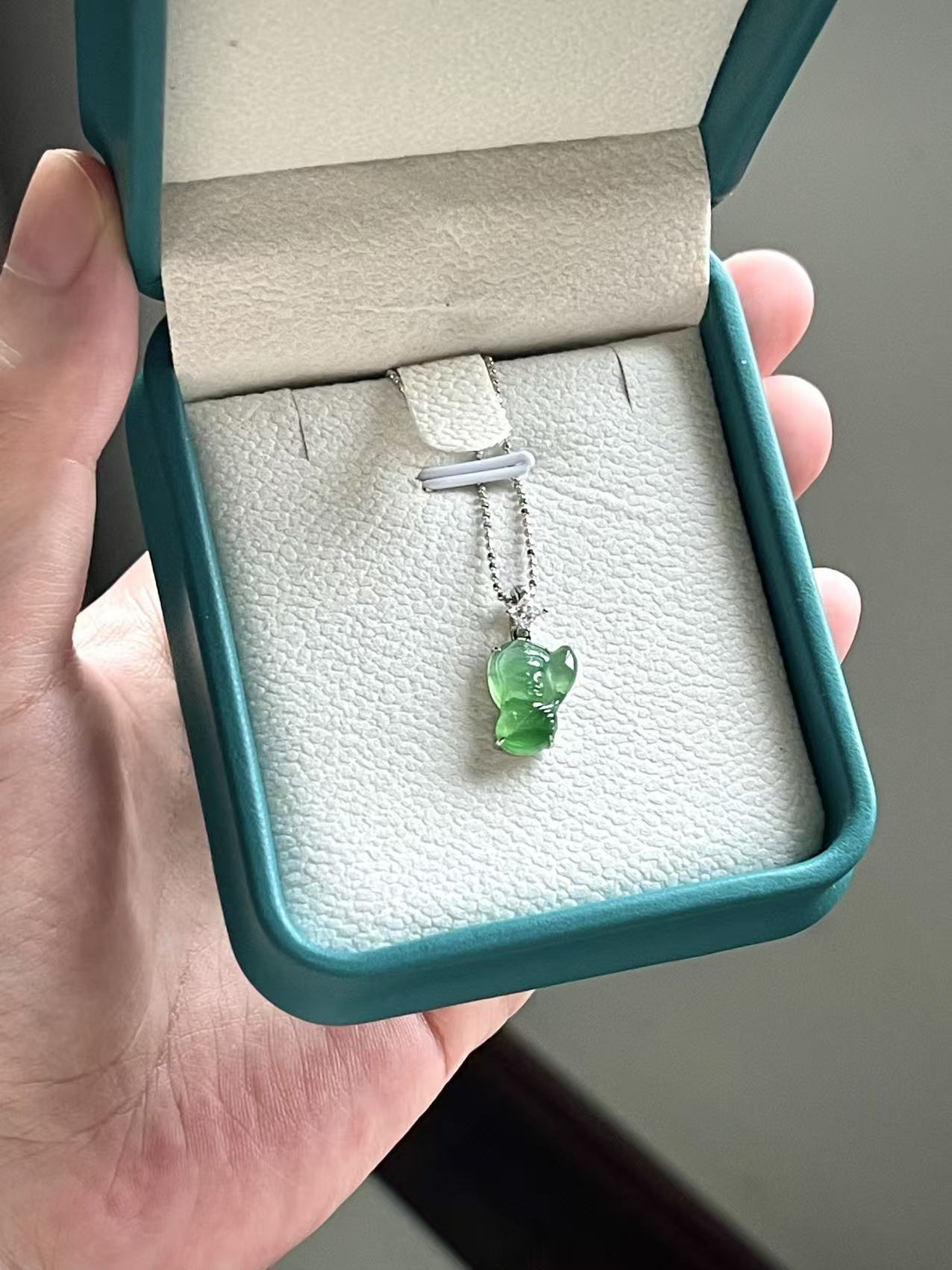 Natural Agarwood and Jadeite Beaded Bracelet – Burmese Jade Multicolor Beads with Green Buddha Pendant